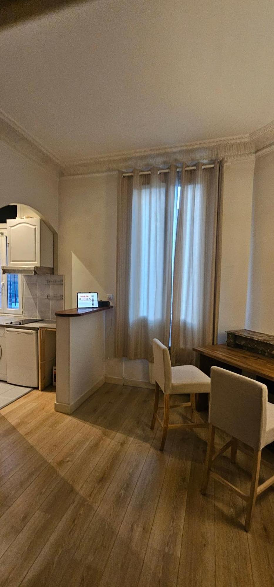 Studio Cosy Clichy Bagian luar foto